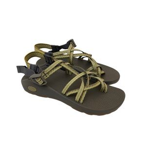 Chaco Zx/2 Classic Outdoor Adjustable Straps Toe Loop Sandal in Gold Size 9